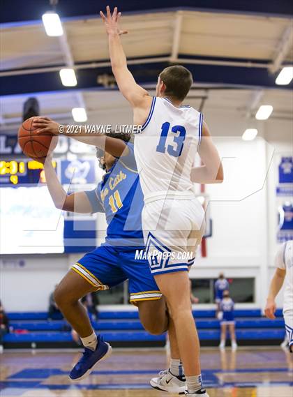 Thumbnail 1 in Newport Central Catholic @ Highlands photogallery.