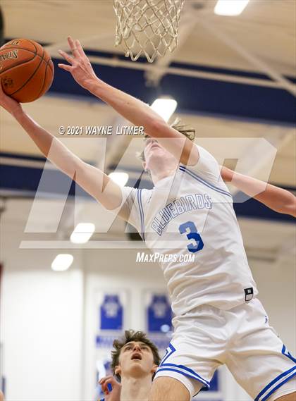 Thumbnail 1 in Newport Central Catholic @ Highlands photogallery.