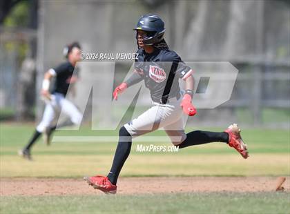 Thumbnail 2 in Westchester @ South Gate (CIF LAC Division 1 First Round Play-in Game) photogallery.