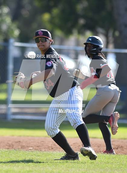 Thumbnail 1 in Westchester @ South Gate (CIF LAC Division 1 First Round Play-in Game) photogallery.