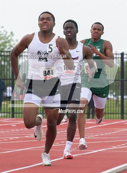 Thumbnail 1 in UIL 6A Track Region III Final photogallery.