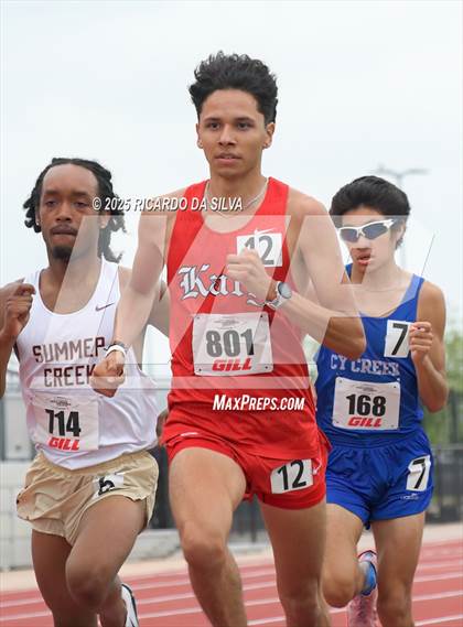 Thumbnail 2 in UIL 6A Track Region III Final photogallery.