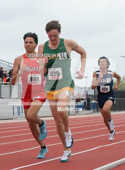 Thumbnail 1 in UIL 6A Track Region III Final photogallery.