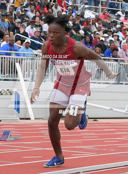 Thumbnail 2 in UIL 6A Track Region III Final photogallery.