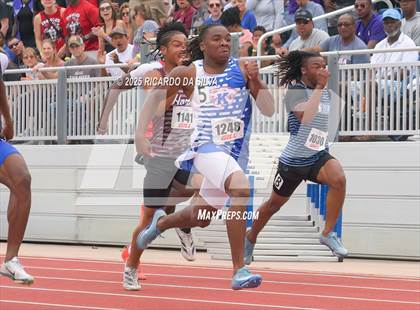Thumbnail 1 in UIL 6A Track Region III Final photogallery.