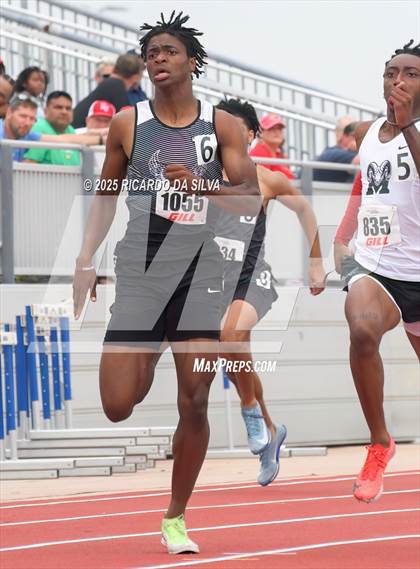 Thumbnail 2 in UIL 6A Track Region III Final photogallery.