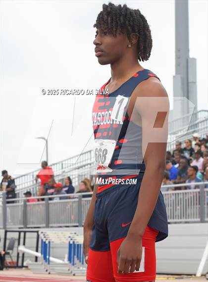 Thumbnail 3 in UIL 6A Track Region III Final photogallery.