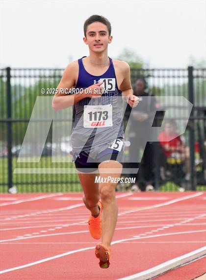 Thumbnail 2 in UIL 6A Track Region III Final photogallery.