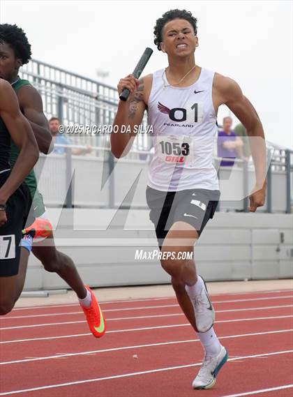 Thumbnail 1 in UIL 6A Track Region III Final photogallery.