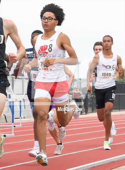 Thumbnail 2 in UIL 6A Track Region III Final photogallery.