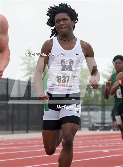 Thumbnail 1 in UIL 6A Track Region III Final photogallery.