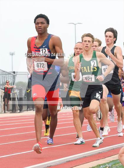 Thumbnail 2 in UIL 6A Track Region III Final photogallery.