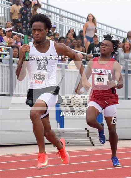 Thumbnail 3 in UIL 6A Track Region III Final photogallery.