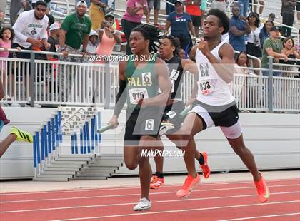 Thumbnail 2 in UIL 6A Track Region III Final photogallery.