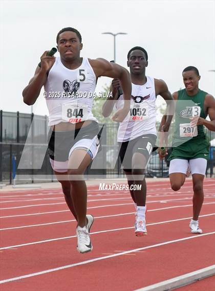 Thumbnail 3 in UIL 6A Track Region III Final photogallery.