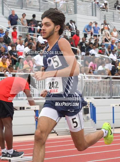 Thumbnail 3 in UIL 6A Track Region III Final photogallery.