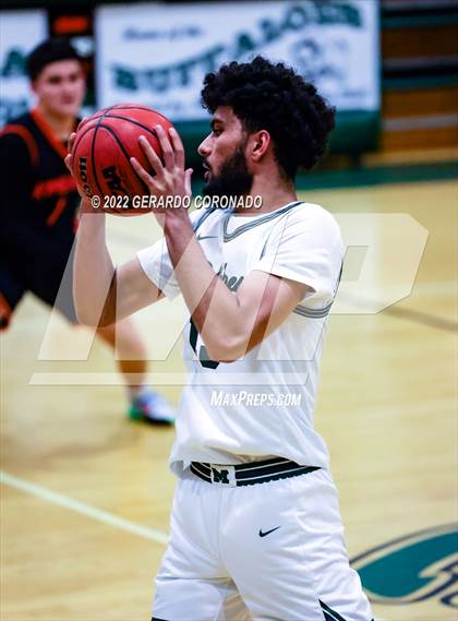Thumbnail 1 in Kimball @ Manteca photogallery.