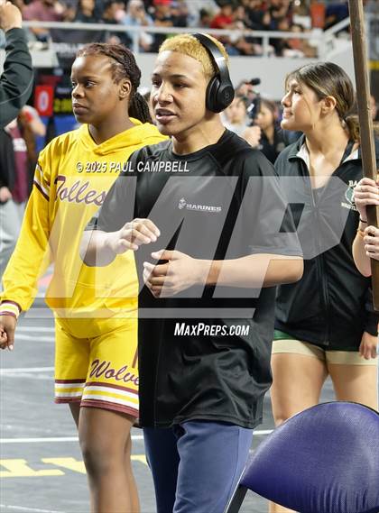 Thumbnail 1 in AIA State Parade of Champions (Div 1-4) photogallery.