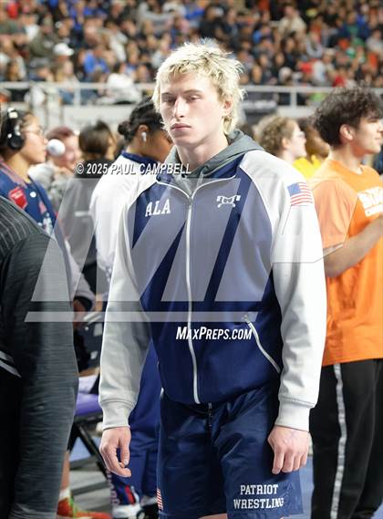 Thumbnail 2 in AIA State Parade of Champions (Div 1-4) photogallery.