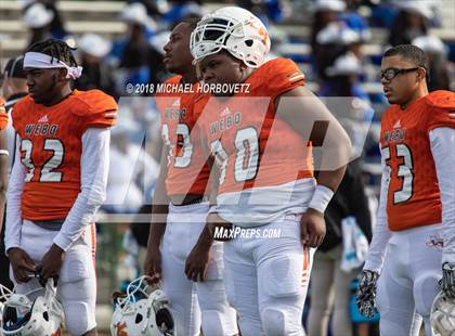 Thumbnail 3 in John Tyler vs. Lancaster (UIL 5A Area Playoff) photogallery.