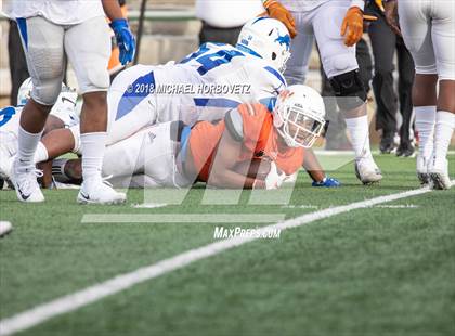 Thumbnail 3 in John Tyler vs. Lancaster (UIL 5A Area Playoff) photogallery.