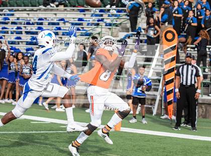 Thumbnail 3 in John Tyler vs. Lancaster (UIL 5A Area Playoff) photogallery.