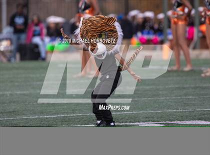 Thumbnail 3 in John Tyler vs. Lancaster (UIL 5A Area Playoff) photogallery.