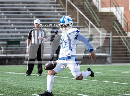 Thumbnail 3 in John Tyler vs. Lancaster (UIL 5A Area Playoff) photogallery.