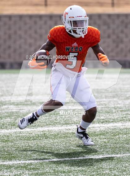 Thumbnail 1 in John Tyler vs. Lancaster (UIL 5A Area Playoff) photogallery.
