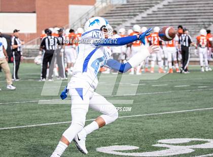 Thumbnail 1 in John Tyler vs. Lancaster (UIL 5A Area Playoff) photogallery.