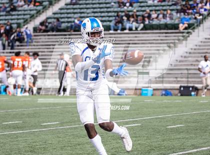 Thumbnail 2 in John Tyler vs. Lancaster (UIL 5A Area Playoff) photogallery.