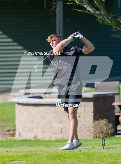 Thumbnail 1 in M8 at Chisago Lakes photogallery.