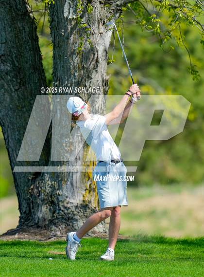 Thumbnail 1 in M8 at Chisago Lakes photogallery.