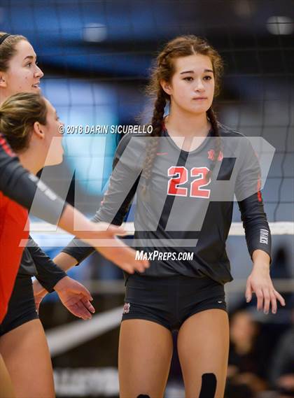 Thumbnail 3 in Bishop Gorman vs. Mater Dei (NIKE Tournament of Champions)  photogallery.