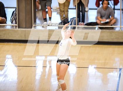 Thumbnail 2 in Bishop Gorman vs. Mater Dei (NIKE Tournament of Champions)  photogallery.