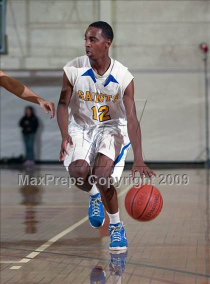 Thumbnail 2 in Foothill vs. San Dimas (Orange Holiday Classic) photogallery.