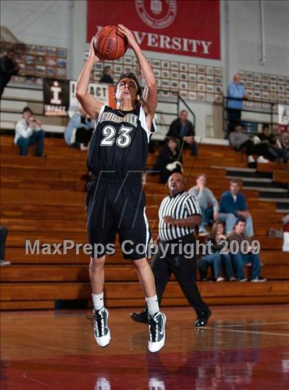 Thumbnail 2 in Foothill vs. San Dimas (Orange Holiday Classic) photogallery.