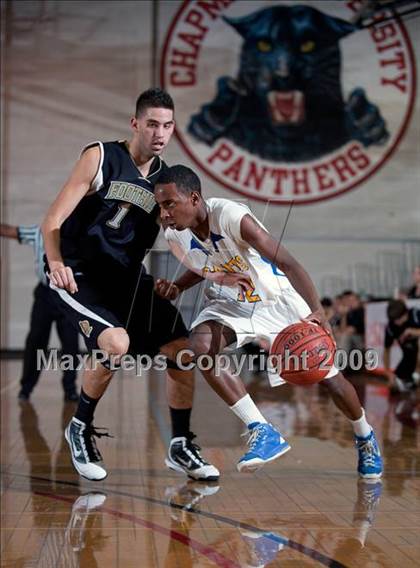 Thumbnail 1 in Foothill vs. San Dimas (Orange Holiday Classic) photogallery.