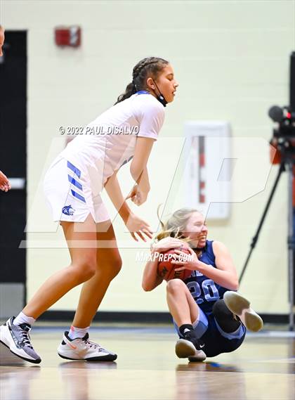 Thumbnail 3 in Valor Christian @ Grandview photogallery.
