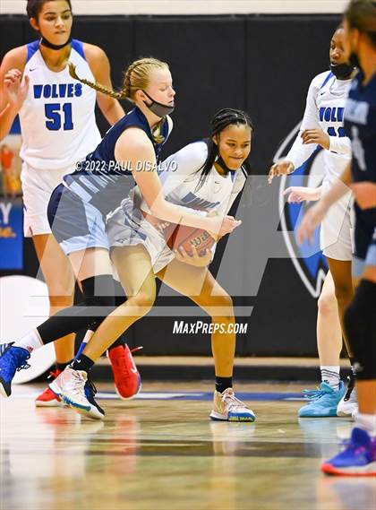 Thumbnail 3 in Valor Christian @ Grandview photogallery.