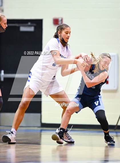 Thumbnail 1 in Valor Christian @ Grandview photogallery.