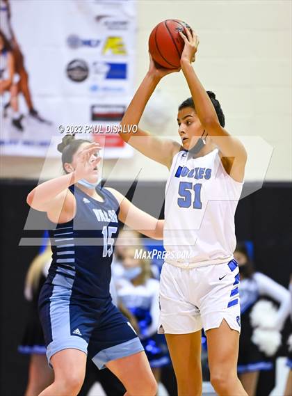 Thumbnail 1 in Valor Christian @ Grandview photogallery.