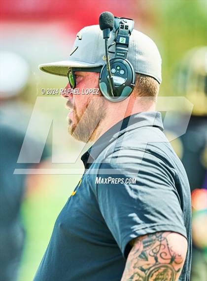 Thumbnail 1 in Cleburne vs. Port Arthur Memorial photogallery.