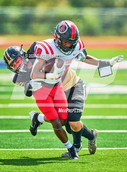 Thumbnail 2 in Cleburne vs. Port Arthur Memorial photogallery.