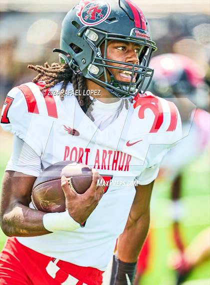 Thumbnail 2 in Cleburne vs. Port Arthur Memorial photogallery.