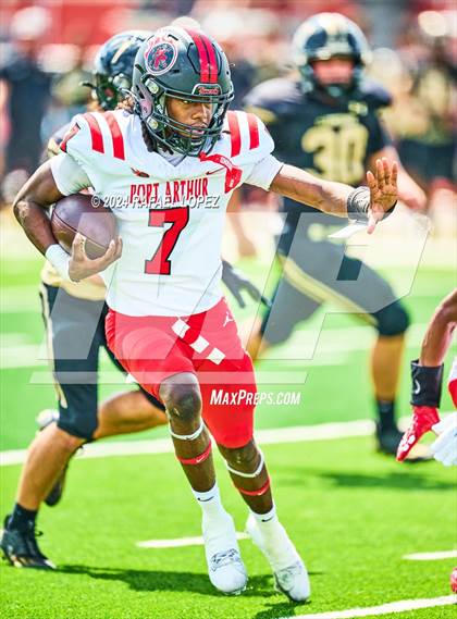Thumbnail 3 in Cleburne vs. Port Arthur Memorial photogallery.