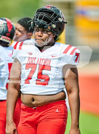 Thumbnail 3 in Cleburne vs. Port Arthur Memorial photogallery.