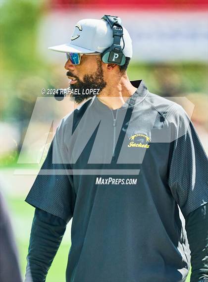 Thumbnail 2 in Cleburne vs. Port Arthur Memorial photogallery.
