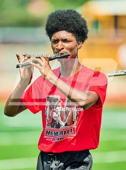 Thumbnail 3 in Cleburne vs. Port Arthur Memorial photogallery.