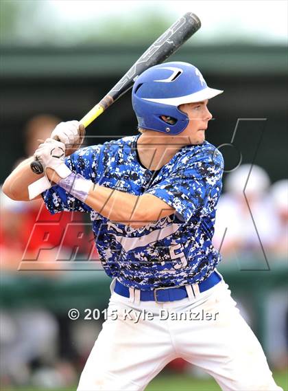 Thumbnail 3 in Robinson vs Carthage (UIL 4A Region 3 Quarterfinal) photogallery.